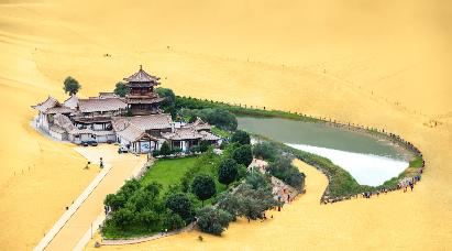 茶卡鹽湖天空之境相關(guān)旅游線(xiàn)路
